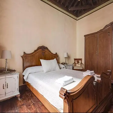 Holiday In San Crist Bal De La Laguna Holiday home La Laguna (Tenerife)